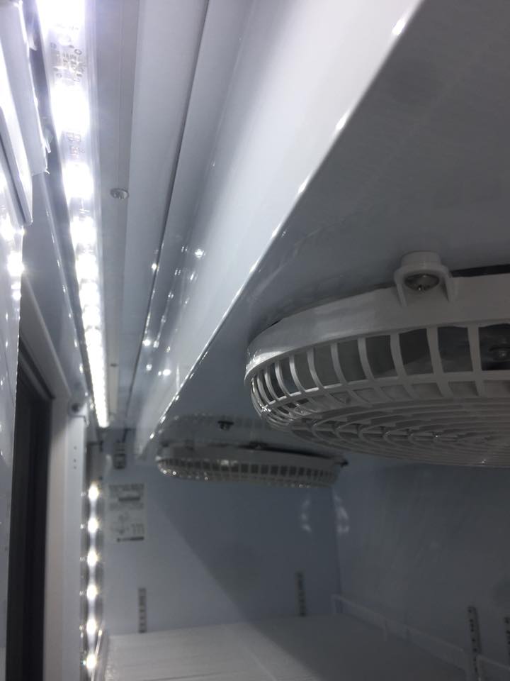 Đèn LED trong tủ tiện lợi. Đèn LED siêu sáng .
